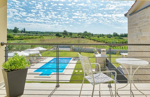 Labinci House | Beautiful home in Porec