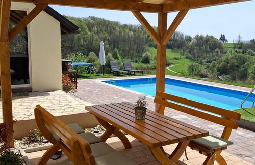 Pregrada House | Beautiful home in Pregrada with kitchen
