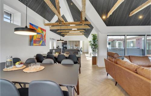 Houvig Strand House | Beautiful Home In Ringkøbing With Sauna