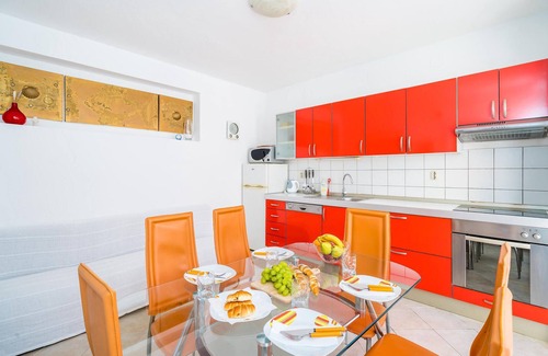 Slano House | Beautiful home in Slano with WiFi