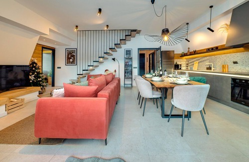Mrkopalj House | Beautiful home in Sunger with sauna