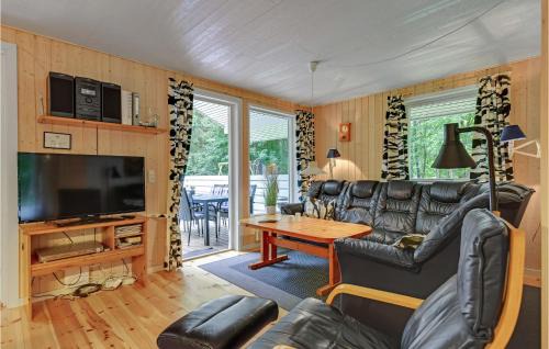 Arrild Ferieby House | Beautiful Home In Toftlund With Wifi