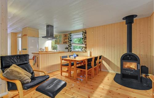 Arrild Ferieby House | Beautiful Home In Toftlund With Wifi