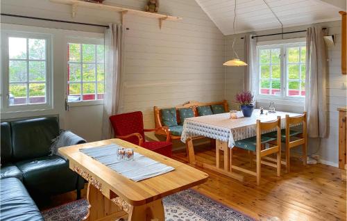 Aure House | Beautiful Home In Tustna With Wifi