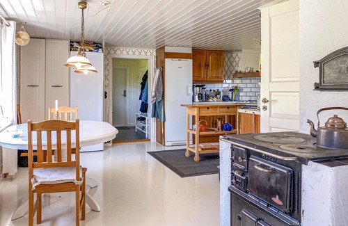 Varberg House | Beautiful home in Varberg with WiFi