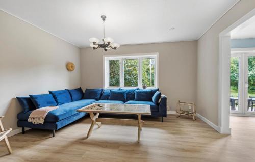 Varde Municipality House | Beautiful Home In Varde With Kitchen