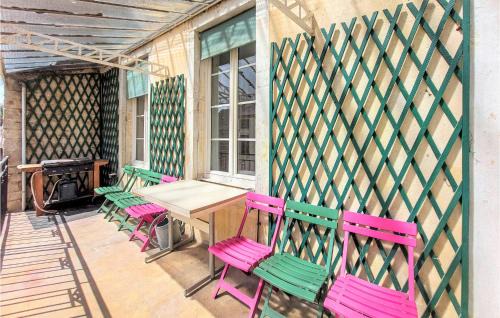 Volnay House | Beautiful Home In Volnay With Wifi