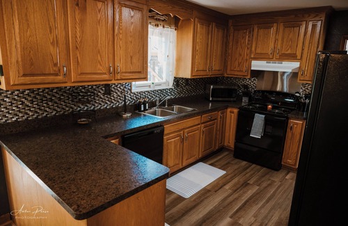 Mabscott House | Beautiful home near I-77/64 spilt perfect for a quick stay or West Virginia stay
