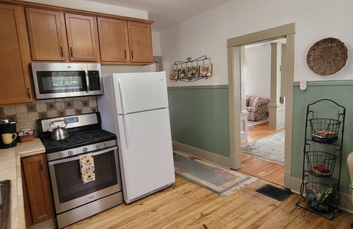 Chambersburg House | Beautiful home with 2 bedrooms + private office in the Borough of Chambersburg!