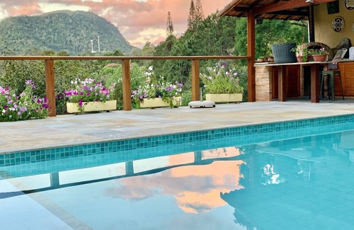 Albuquerque House | Beautiful house in Albuquerque, stunning views, 2 suites, pool and sauna.