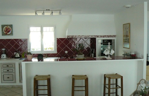 Saint-Chamas House | Beautiful house in Provence, garden