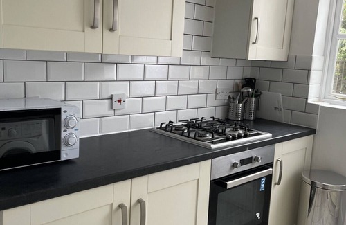 South Camberwell House | Beautiful house located near Dulwich Hamlet FC ,central london ten miutes away