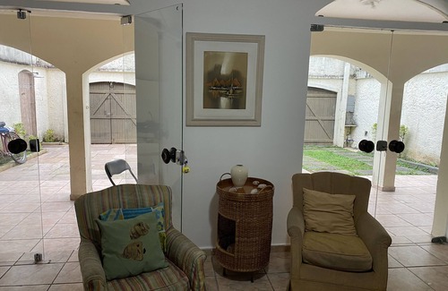 Jardim Vitoria House | Beautiful house one block from the beach and shopping center