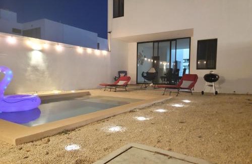 Conkal House | Beautiful House Private Pool 2 min Sitpach Family