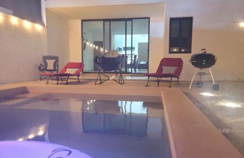 Conkal House | Beautiful House Private Pool 2 min Sitpach Family