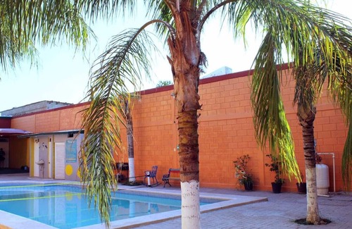 Lerdo House | Beautiful house with pool and 1 room in Lerdo city
