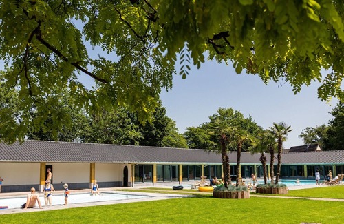 Hellendoorn House | Beautiful house with garden in a green environment