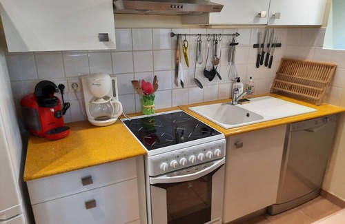 Ouzilly House | Beautiful house with swimming pool, 15mn from Futuroscope, sleeps 4
