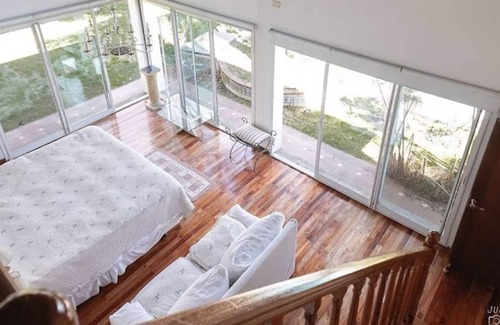 Pilar Centro House | Beautiful house y Pilar Country. Near Austral Hospital. Pool. Sauna, jacuzzi.