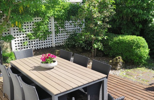 Garðabær Bed & Breakfast | Beautiful Icelandic family home with stunning views