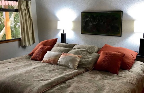 Cerro de Oro House | Beautiful Lake Atitlán - Lake House AT001