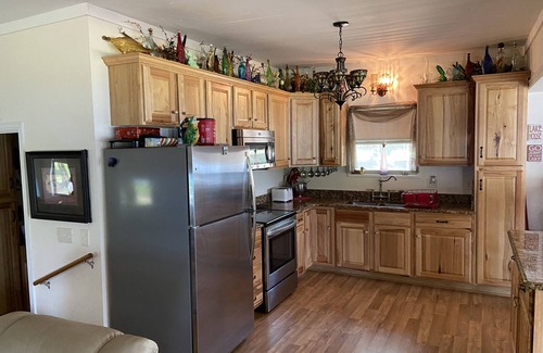 Gober House | Beautiful Lake Front Setting on Lake Bonham/10 min from Lake Bois D’Arc