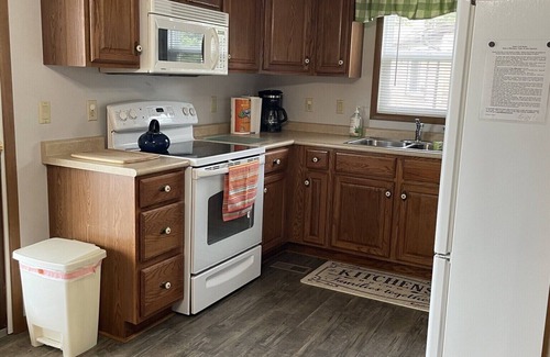 West Branch Cottage | Beautiful Lake Ogemaw