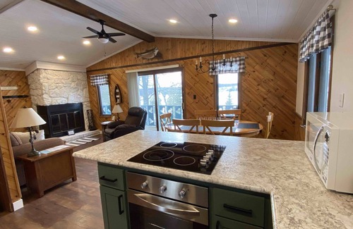 Iron River Cottage | Beautiful Lakeside Cottage on a Quiet Lake