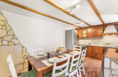 Stifanici House | Beautiful large stone house with pool and garden, near Porec and the sea
