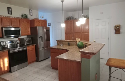 Sunrise Manor House | Beautiful Las Vegas home. Spacious enough to accommodate your needs.