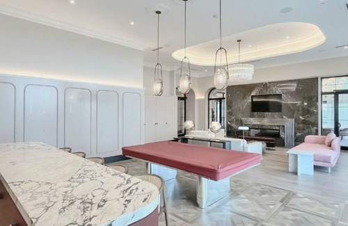 North York Condo | Beautiful Location & View Central Toronto 2Bed 2Bath with Parking - New Building