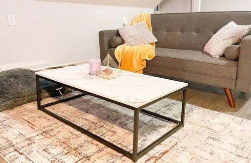 Saint Thomas Apartment | Beautiful Loft + Stylish Oasis | In Downtown