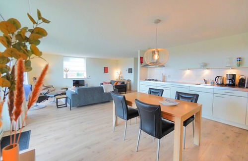 Callantsoog Apartment | Beautiful luxury apartment by the sea in Groote Keeten, strandleven 101