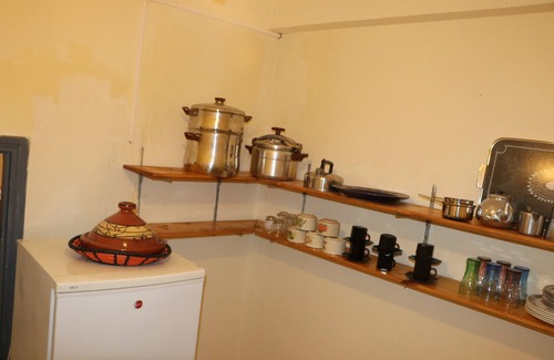 Kenitra Apartment | Beautiful luxury beds is 2 mins from play area and only 10 mins to the beach