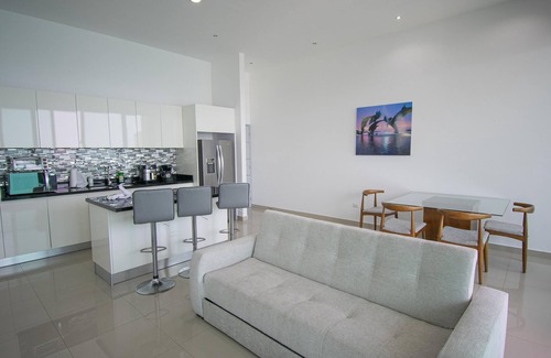 Ferrocarrilera Condo | Beautiful Malecon and Beyond 1502 Torre eMe