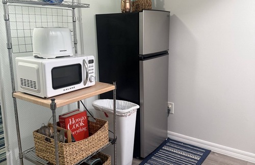 Marco Island Apartment | BEAUTIFUL MARCO ISLAND CONDO MINUTES FROM THE BEACH SPECIAL $75.00/NIGHT