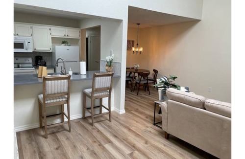 Midwest City House | Beautiful Midwest City 2 bedroom 2 bath townhome!