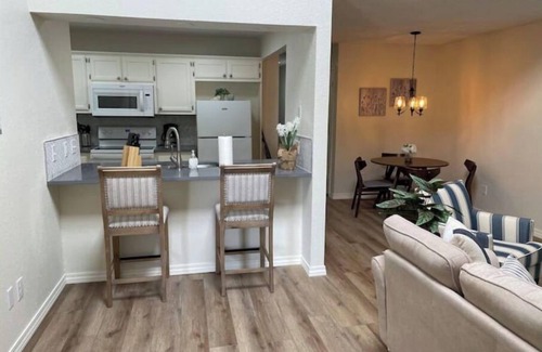 Midwest City House | Beautiful Midwest City 2 bedroom 2 bath townhome!
