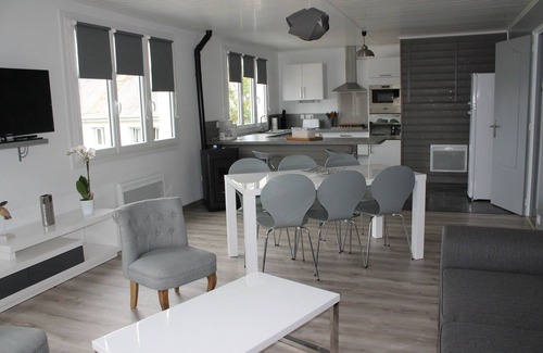 Courtoisville-Sillon-Moka Apartment | Beautiful Modern Apartment near the beach of the groove in Saint-Malo T3 80M2