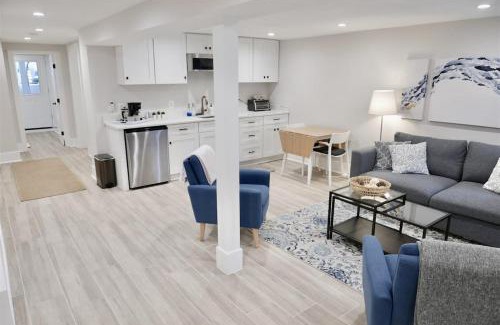 Columbia Heights Apartment | Beautiful & Modern-near Subway Parking