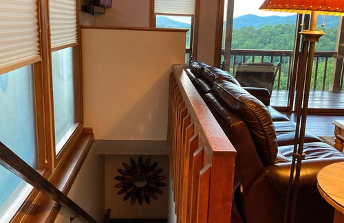 Burnsville House | Beautiful Mount Mitchell Home - Stunning views, decks & hot tub & endless hikes