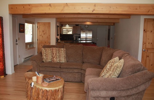 Taos Ski Valley Ski Chalet | Beautiful Mountain Retreat Just Minutes From the Slopes!