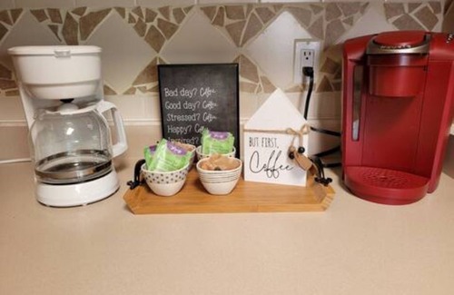 Casas Adobes Condo | Beautiful Mountain Views and a spacious relaxing home in NW Tucson.