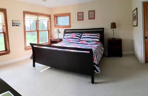 Lewisville House | Beautiful nature retreat directly bordering Fair Hill front & back!