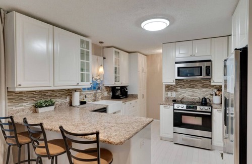 Windsor Green House | Beautiful Neighborhood 3BD home