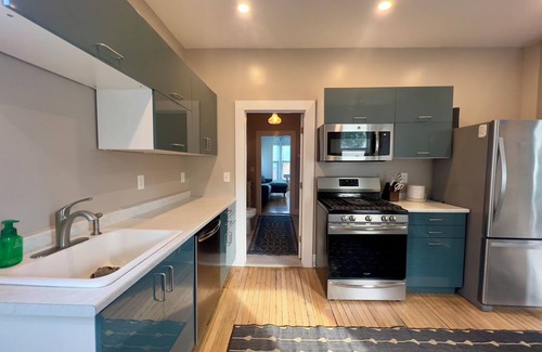 East End Apartment | Beautiful NEW apt on top of Munjoy Hill with private deck and private parking.