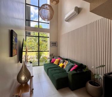 Mangueirao House | Beautiful new house in a gated community