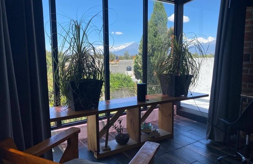 Tetlatlahuca House | Beautiful New York Loft, 5 minutes from Val'Quirico (pet friendly)