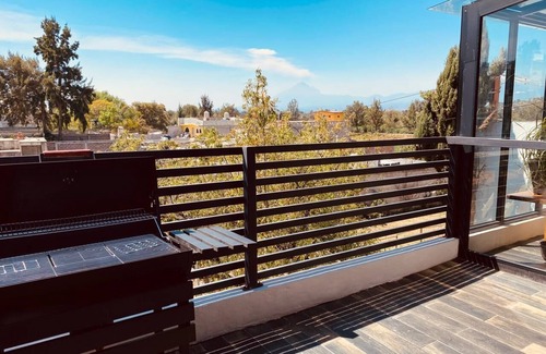 Tetlatlahuca House | Beautiful New York Loft, 5 minutes from Val'Quirico (pet friendly)