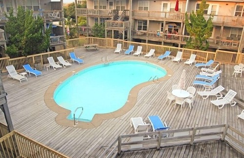 Ocean Sands Condo | Beautiful Oceanside Property W/Pool in Great Beach Location!
